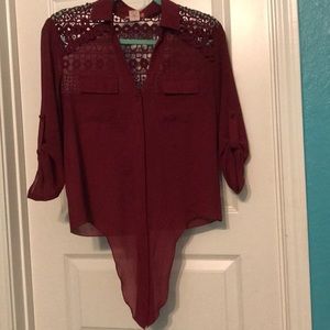 Chiffon blouse with cutouts on back